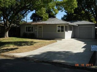 1044 Hampton Rd, Sacramento, CA 95864