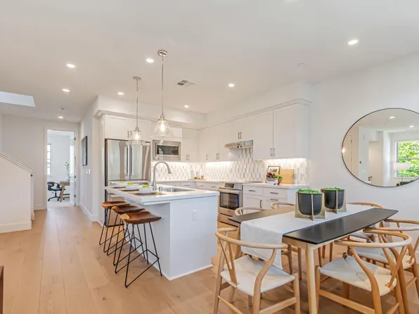 1225 Verano Rd, Mountain View, CA 94043