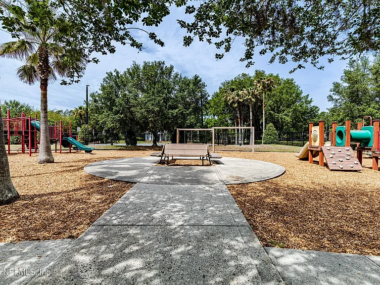575 Oakleaf Plantation Pkwy #903 — Photo 40