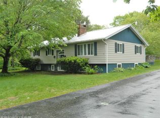 33 Brown Rd, Raymond, ME 04071