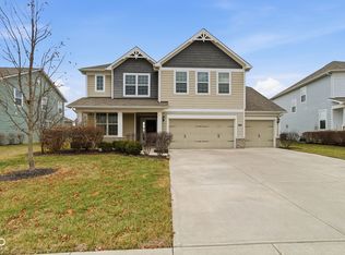 12684 Castle Pine Dr, Noblesville, IN 46060