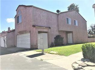 183 Racquet Club Dr, Compton, CA 90220