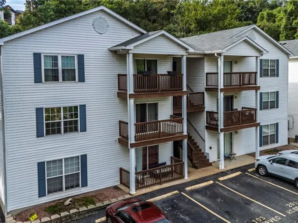 10 Eagle Rock Cv Unit 103, Valley Park, MO 63088