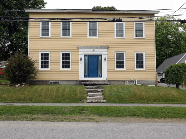 7 Middle Street, Hallowell, ME 04347