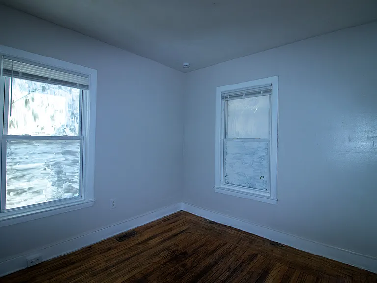 28 Frank St #1A — Photo 7