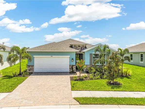 18212 Water Crossing DR, NORTH FORT MYERS, FL 33917