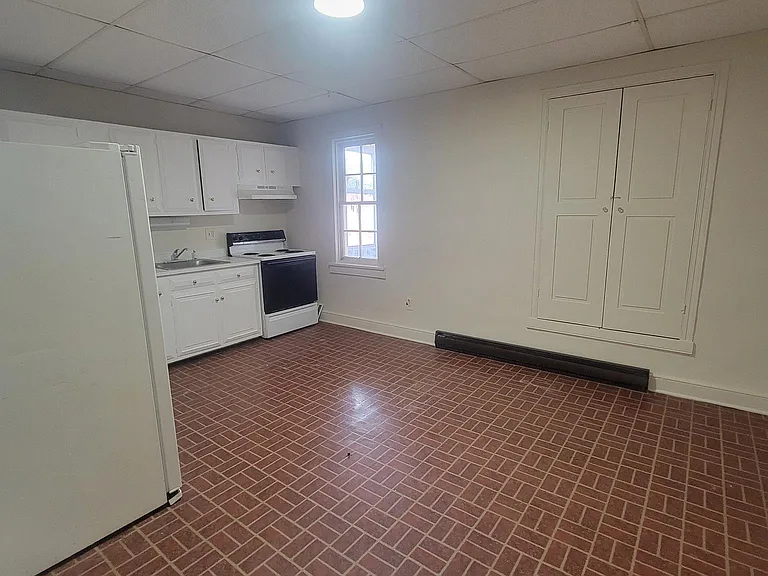 5 N Main St #5B — Photo 13