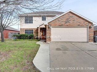 9720 Stoney Bridge Rd, Fort Worth, TX 76108