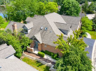 1232 Willowgate Ln, Saint Charles, IL 60174