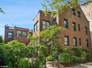 617 W Cornelia Ave #1, Chicago, IL 60657