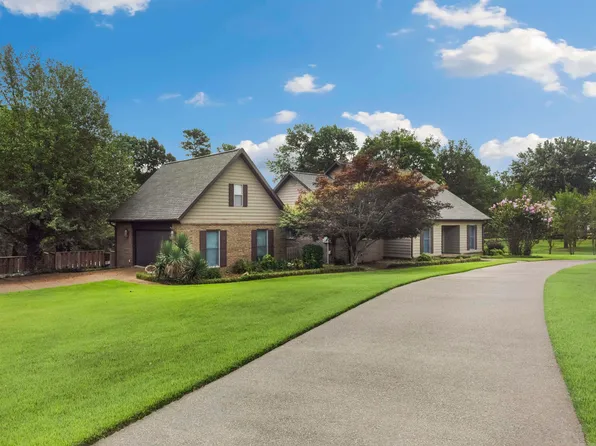 115 Plantation Dr E, Heber Springs, AR 72543