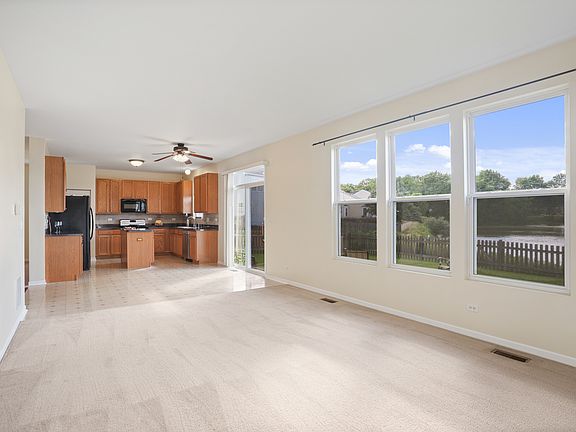 5th image of 2103 Sweetwater Dr