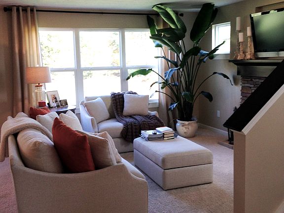 5th image of 2103 Hollyhock Dr NE