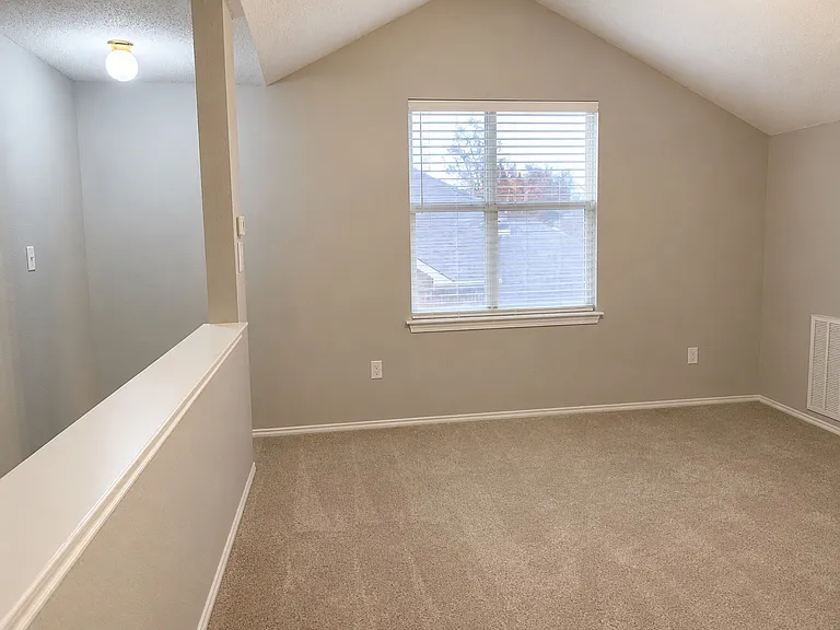 7211 Waterlily Ln — Photo 19