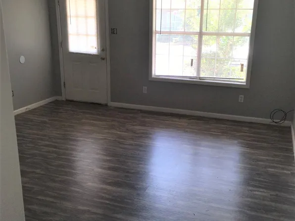 595 Egg Hill Rd APT 13, Alamo, TN 38001