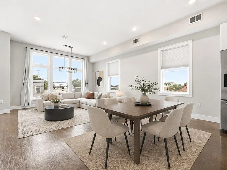 192 Congress St #2 — Photo 2