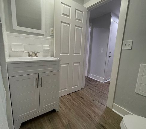 5th image of 88 Reynolds St APT H