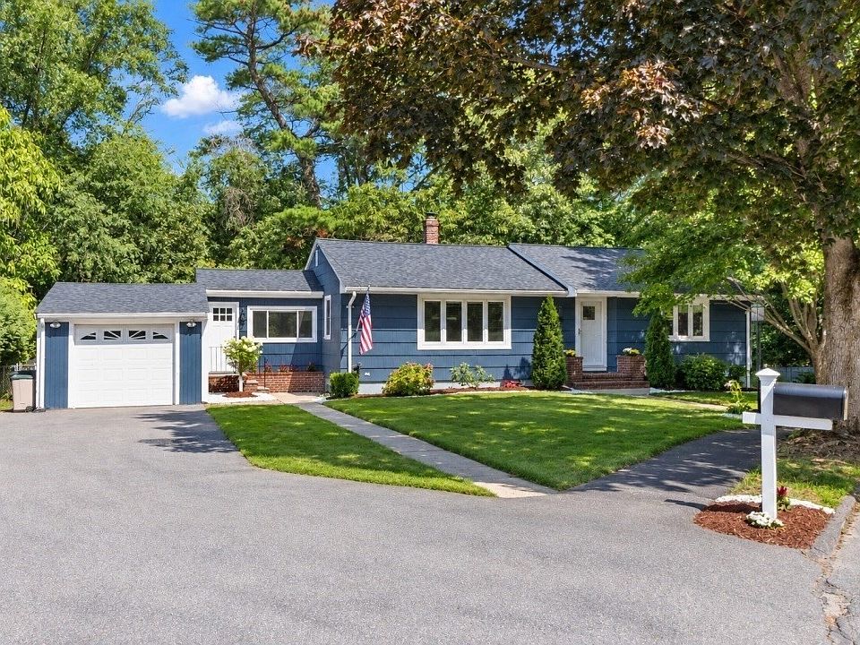 1st image of 20 Viking Rd