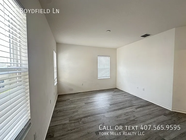171 Boydfield Ln — Photo 2