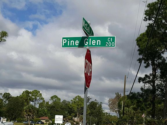 5th image of 202 Pineglen Ct