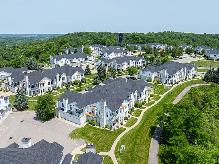 1000 Adams Pointe Blvd — Photo 12