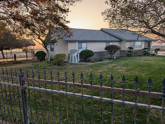 2nd image of 12567 Idaho Ave