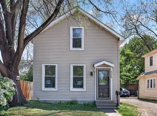 398 Banfil St, Saint Paul, MN 55102