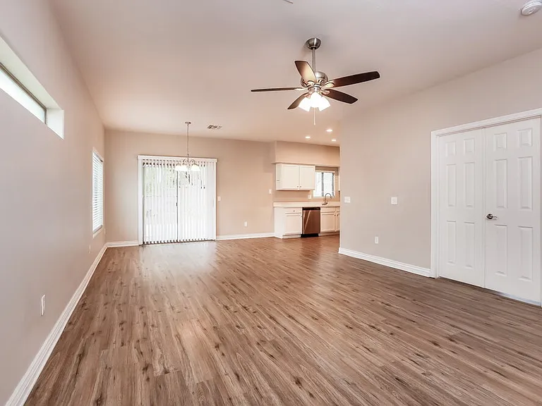 476 E Placita Rejilla — Photo 5