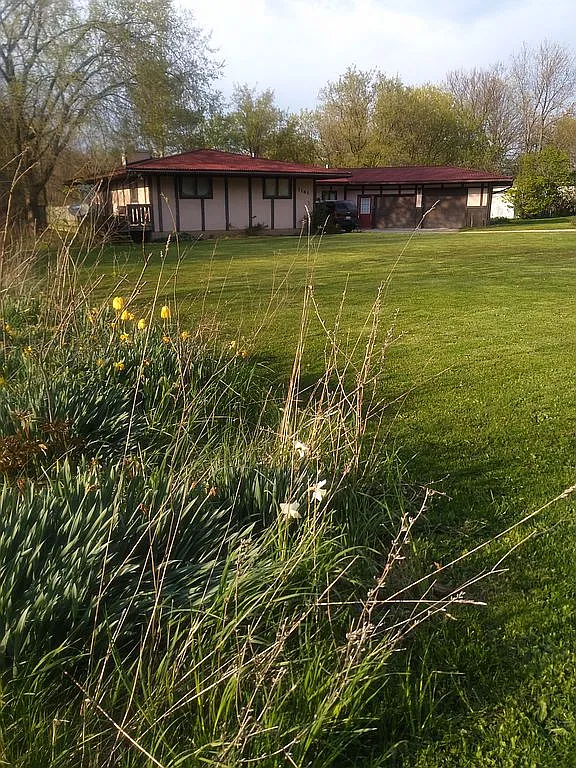 7161 E Eaton Hwy photo 1