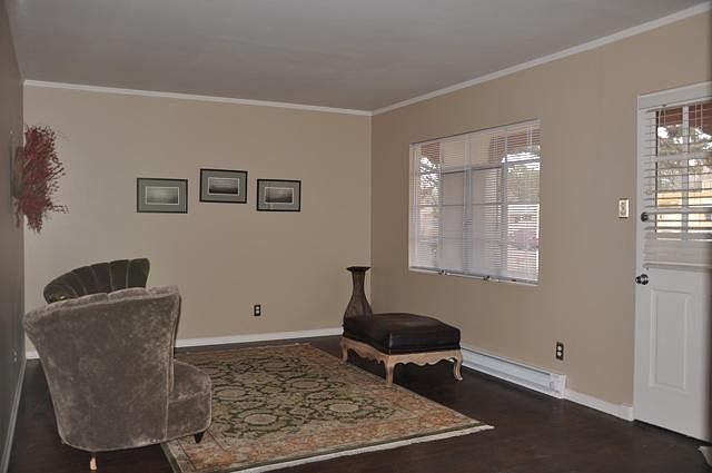2nd image of 411 Dartmouth Dr SE