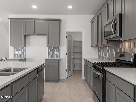 3rd image of 12726 E Lauren Canyon Pl