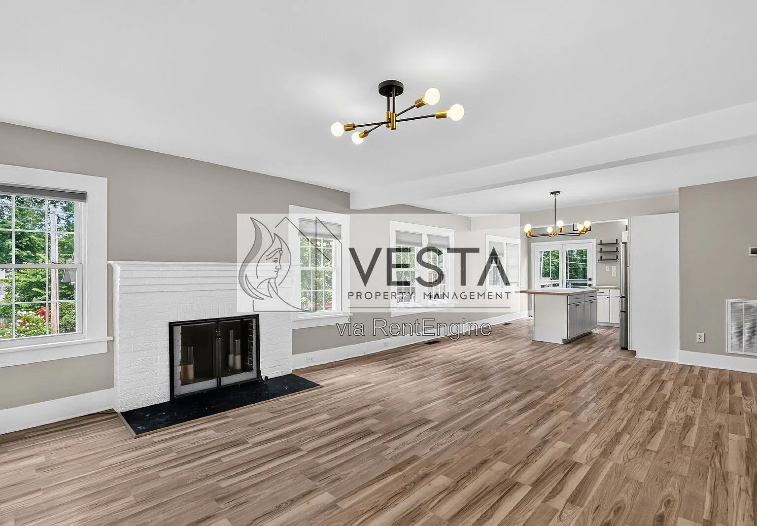 2 bed, 2.0 bath, 1336 sqft, $2,400 — Photo 4