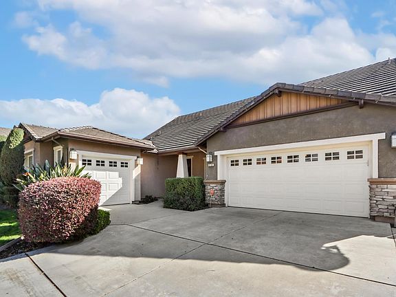 4th image of 2131 Palomino Way