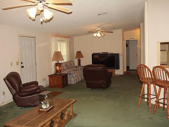 5th image of 6324 Grove Pointe Dr SE