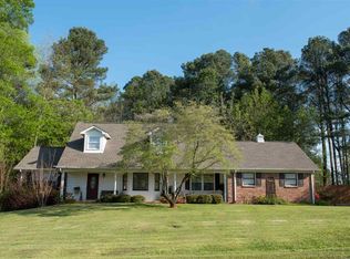 18537 Sulphur Creek Dr, Elkmont, AL 35620