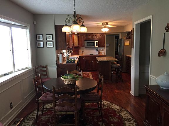 5th image of 6106 Brighton Dr