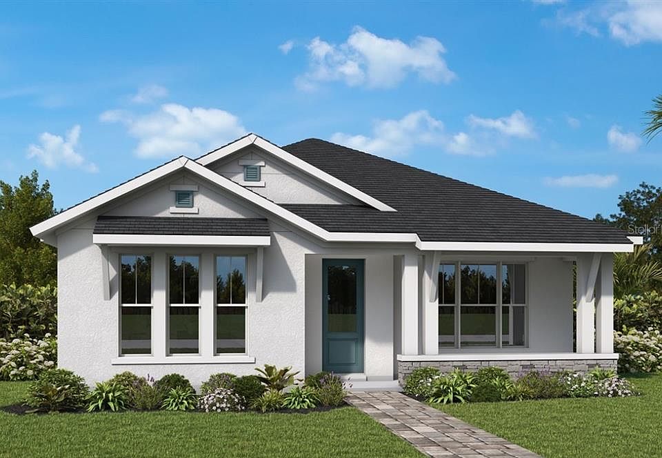 1st image of 332 VISTERA BOULEVARD