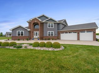 8692 W 156th Ct, Lowell, IN 46356
