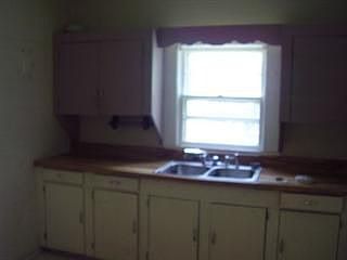2nd image of 655 N Liberty St