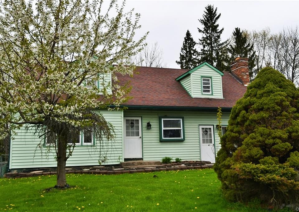 1st image of 4137 Birchwood Dr N