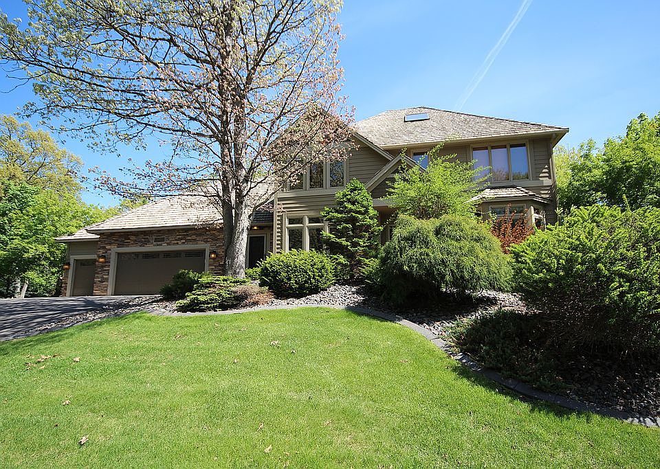 1st image of 1301 Forest Park Ln