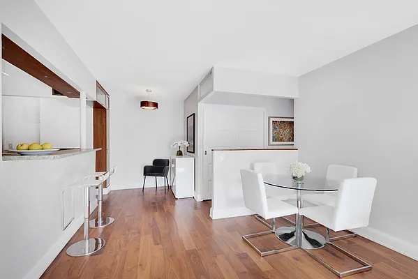 Sold by Corcoran | media 6