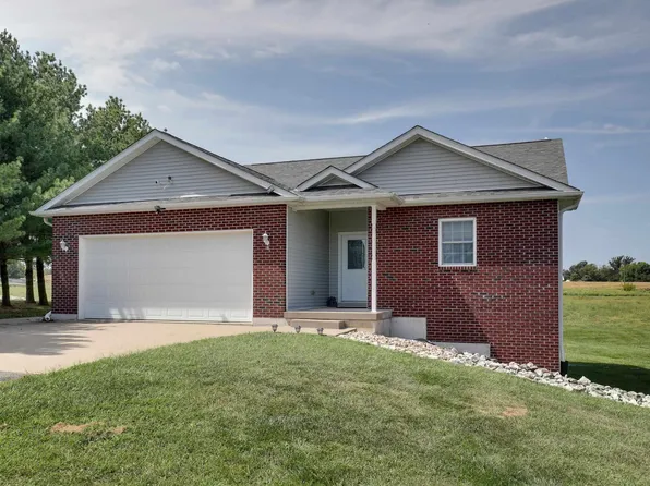 537 E 2050th St, Liberty, IL 62347