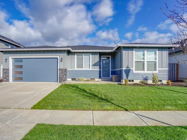 1715 NW 27th Ave, Battle Ground, WA 98604
