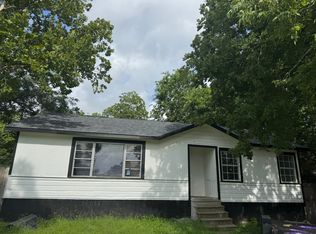 310 6th St, Rosenberg, TX 77471