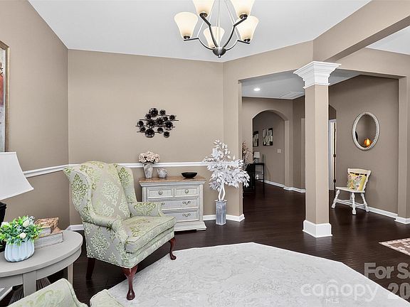 4th image of 12823 Plumleaf Dr