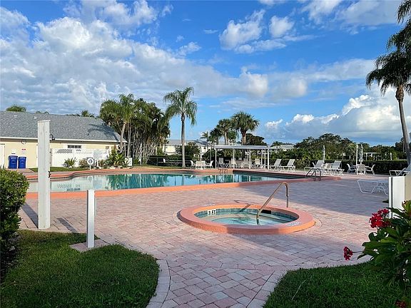 2nd image of 387 N Grove Isle Cir Unit 387