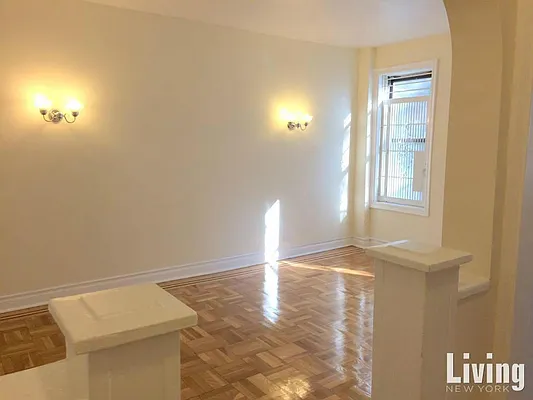 Rented by Living New York | media 13