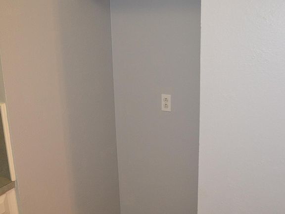 3rd image of 6609 Avenue S