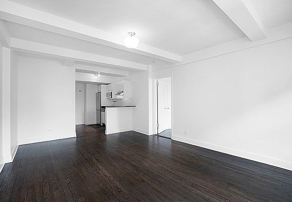 3rd image of 253 W 72nd St APT 1601